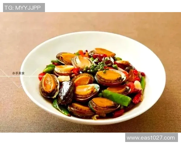 足球明星畅享中国美食之旅品味传统与创新的完美结合